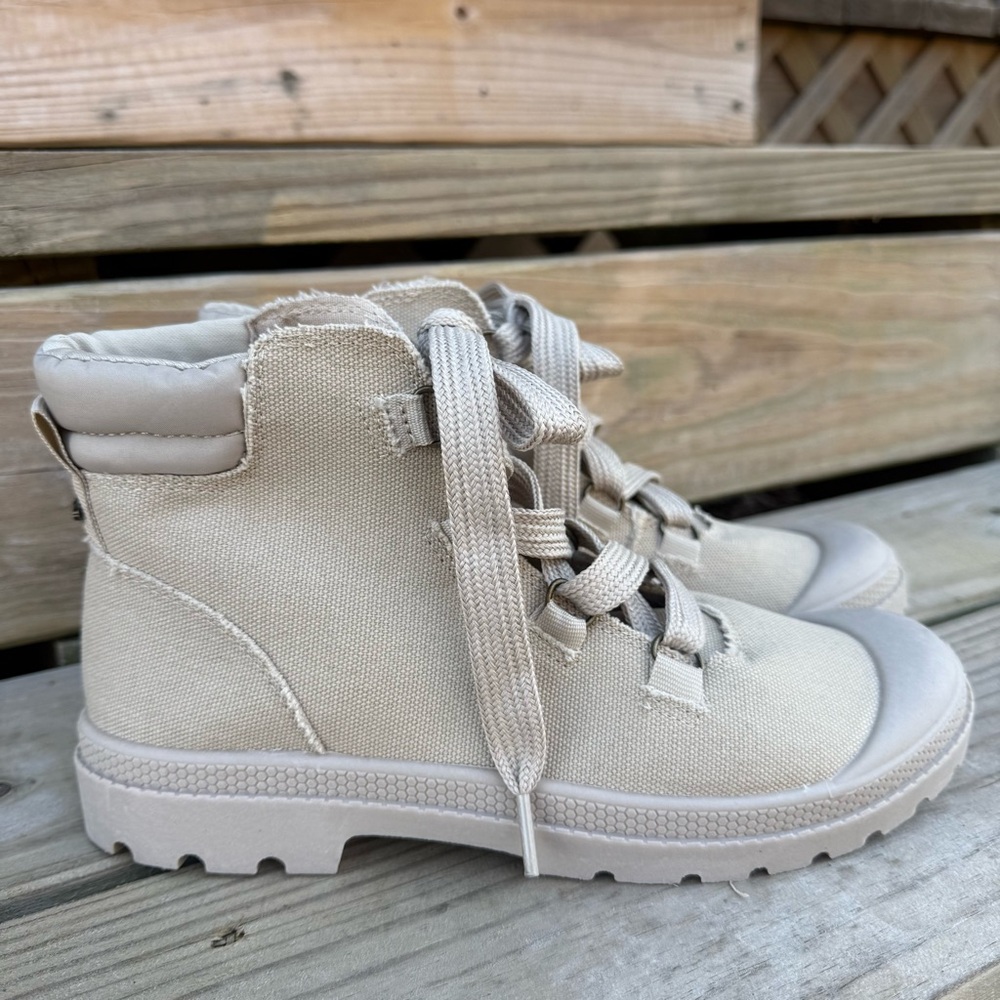 Rocket Dog Canvas Ankle Combat Boots Natural Beige Piper Lace Up Size 9